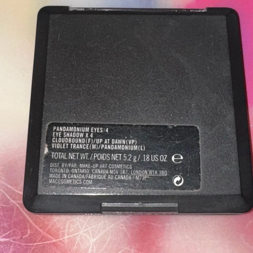 MAC pandemonium eyeshadow quad